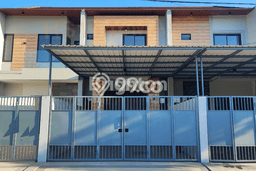 Dijual Hunian Rumah Terawat 4 KT di Medokan Ayu, Surabaya Dijual Hunian Rumah Terawat 4 KT di Medokan Ayu, Surabaya
