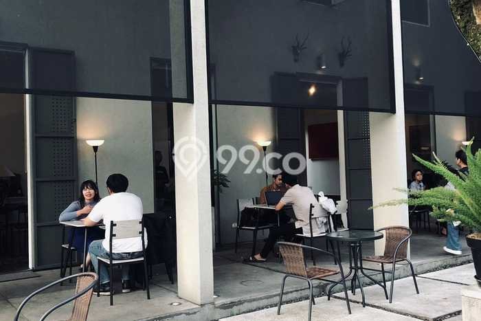 Dijual Rumah Luas Elegan Dengan View Cantik di Geger Kalong, Bandung Dijual Rumah Luas Elegan Dengan View Cantik di Geger Kalong, Bandung