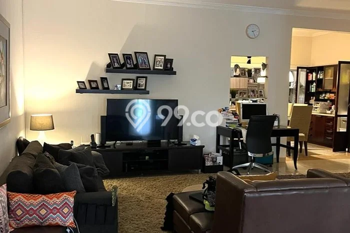 Hot Offer Hunian Mewah Ideal dan Luas di Ciputat, Tangerang Selatan Hot Offer Hunian Mewah Ideal dan Luas di Ciputat, Tangerang Selatan