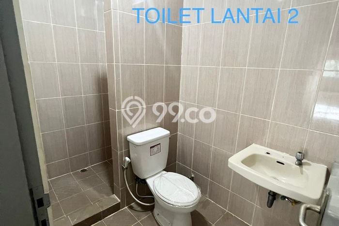 Rumah Cantik Siap Huni Di Tangerang Luas 200m2 Lokasi Strategis Rumah Cantik Siap Huni Di Tangerang Luas 200m2 Lokasi Strategis