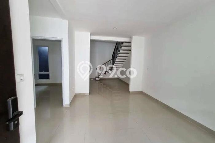 Rumah Strategis Minimalis Lb 83m2 di Karawaci, Tangerang Rumah Strategis Minimalis Lb 83m2 di Karawaci, Tangerang