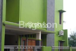 For Sale Rumah 5 Kamar Lokasi Strategis Nyaman dan Strategis di Banyumanik For Sale Rumah 5 Kamar Lokasi Strategis Nyaman dan Strategis di Banyumanik