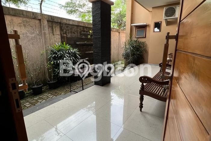 Jual Rumah Luas Elegan Dengan View Cantik di Babakan, Bogor Jual Rumah Luas Elegan Dengan View Cantik di Babakan, Bogor
