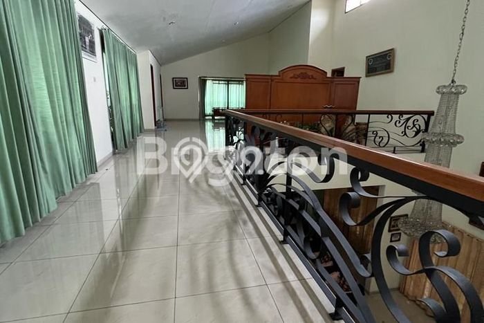 Jual Rumah Luas Elegan Dengan View Cantik di Babakan, Bogor Jual Rumah Luas Elegan Dengan View Cantik di Babakan, Bogor