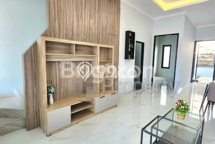 Dijual Cepat Rumah Favorit Siap Huni LB 110m2 di Rungkut, Surabaya Dijual Cepat Rumah Favorit Siap Huni LB 110m2 di Rungkut, Surabaya