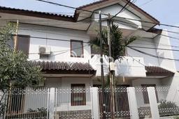Rumah Mewah LB 325m2 Siap Huni Desain Elegan di Pulo Asem, Jakarta Timur Rumah Mewah LB 325m2 Siap Huni Desain Elegan di Pulo Asem, Jakarta Timur