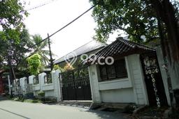 Rumah Nyaman dengan Luas Tanah 977m² dan Luas Bangunan 647m² di Area Bangka, Jakarta Selatan Rumah Nyaman dengan Luas Tanah 977m² dan Luas Bangunan 647m² di Area Bangka, Jakarta Selatan