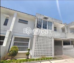 Rumah Premium LT 95m² / LB 105m² di Kawasan Nyaman Kopo, Bandung Rumah Premium LT 95m² / LB 105m² di Kawasan Nyaman Kopo, Bandung