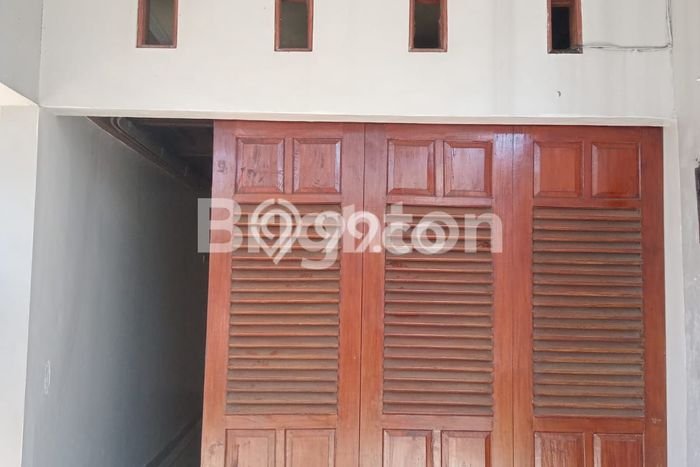 Disewakan Segera Rumah Kondisi Baik di Kawasan Banjarsari, Solo Disewakan Segera Rumah Kondisi Baik di Kawasan Banjarsari, Solo