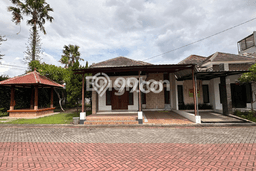Lokasi strategis! Rumah siap huni disewakan di Gentan LB 100m2 Lokasi strategis! Rumah siap huni disewakan di Gentan LB 100m2