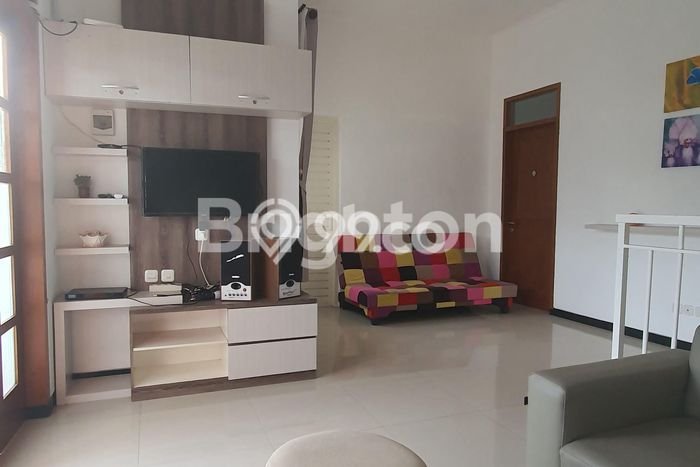 Rumah area Batu, 4 KM, Lingkungan Asri, Luas 224m² LB 112m² Rumah area Batu, 4 KM, Lingkungan Asri, Luas 224m² LB 112m²