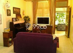 Rumah di Dago, Bandung, Luas 300m² LB 250m² Rumah di Dago, Bandung, Luas 300m² LB 250m²