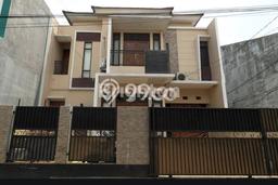 Siap Huni Hunian Elit 5 Kamar di Pasar Minggu Dekat ke Mana Saja Siap Huni Hunian Elit 5 Kamar di Pasar Minggu Dekat ke Mana Saja