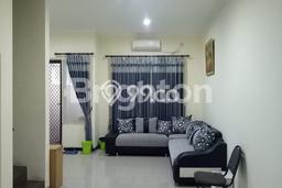 Dijual Rumah Strategis Bagus Punya 3 KT di Kenjeran Surabaya SHM Dijual Rumah Strategis Bagus Punya 3 KT di Kenjeran Surabaya SHM