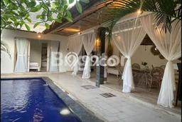 Luxurious Private Villa Lingkungan Tenang Daerah Balangan Dekat Pantai Luxurious Private Villa Lingkungan Tenang Daerah Balangan Dekat Pantai