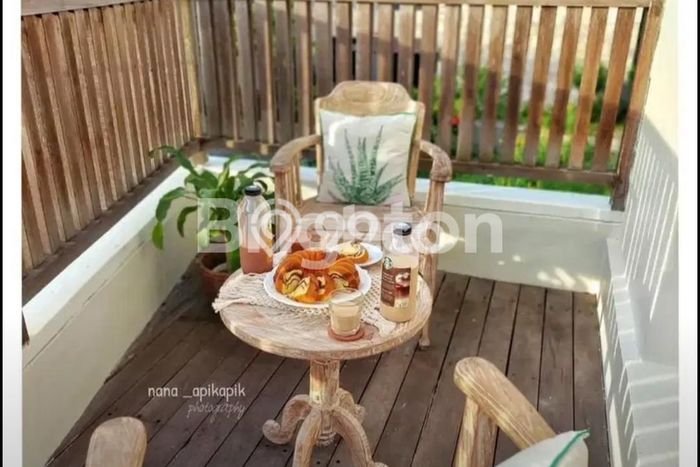 RUMAH NUANSA VILLA 5 KT-4 KM-160 m2 DI LOKASI STRATEGIS JIMBARAN RUMAH NUANSA VILLA 5 KT-4 KM-160 m2 DI LOKASI STRATEGIS JIMBARAN