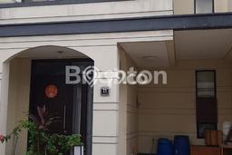 Rumah di Sindang Jaya, 2 KM, View Indah, Luas 66m² Bangunan 79m² Rumah di Sindang Jaya, 2 KM, View Indah, Luas 66m² Bangunan 79m²