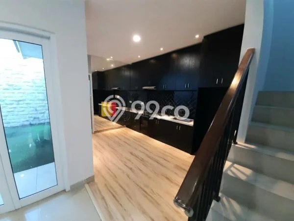 Rumah Modern 3 KT di Gading Serpong Tangerang Semi Furnished Rumah Modern 3 KT di Gading Serpong Tangerang Semi Furnished
