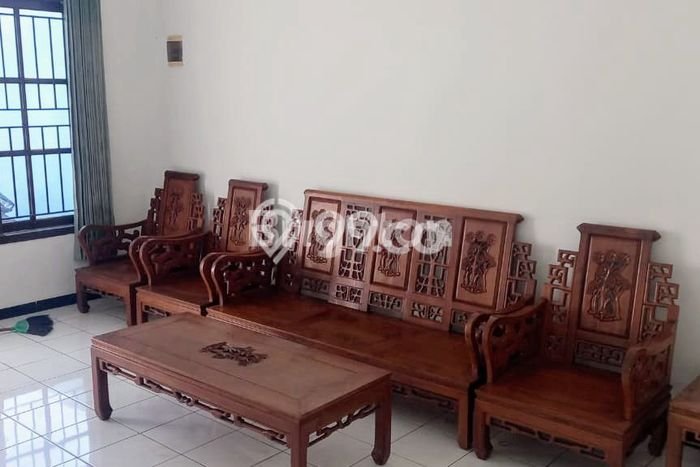 Rumah sewa siap pakai 5 KT di Kawi, Semarang Rumah sewa siap pakai 5 KT di Kawi, Semarang