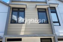 Rumah Lokasi Strategis area Araya, Malang, LT 18m2m² Bangunan 53m2m² Rumah Lokasi Strategis area Araya, Malang, LT 18m2m² Bangunan 53m2m²