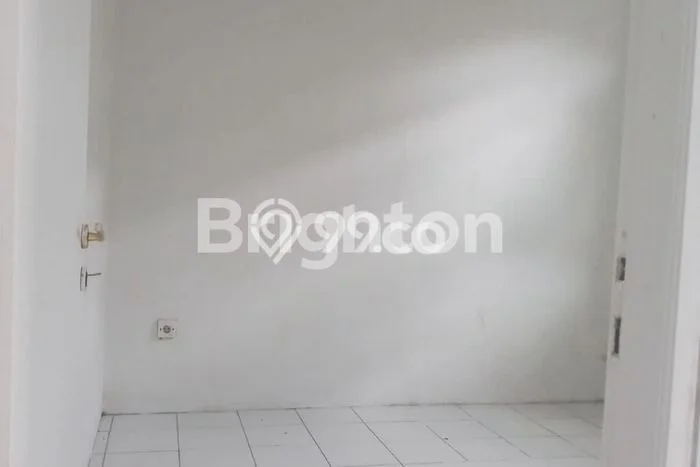 Jarang Ada! Rumah Sewa 2 Kamar Bagus Siap Huni Sentul Jarang Ada! Rumah Sewa 2 Kamar Bagus Siap Huni Sentul