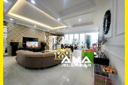 Dijual Rumah Mewah Megah Dengan View Cantik di Jelambar, Jakarta Barat Dijual Rumah Mewah Megah Dengan View Cantik di Jelambar, Jakarta Barat