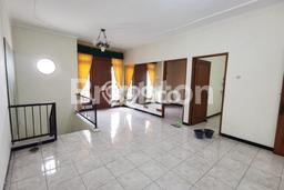 Disewakan Segera Rumah Kondisi Bagus di Area Kenjeran, Surabaya Disewakan Segera Rumah Kondisi Bagus di Area Kenjeran, Surabaya