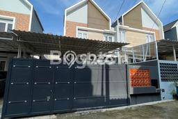 Dijual Rumah Strategis Bagus Punya 3 KT di Cibinong Bogor SHM Dijual Rumah Strategis Bagus Punya 3 KT di Cibinong Bogor SHM