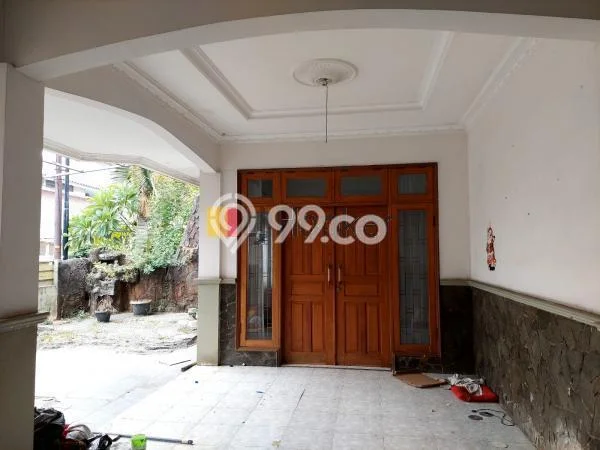 For Sale! Luxury House LT 200m2 Desain Elegan di Joglo For Sale! Luxury House LT 200m2 Desain Elegan di Joglo