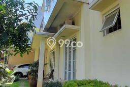 Jual Rumah Mewah Elegan Dengan View Eksklusif di Pondok Indah, Jakarta Selatan Jual Rumah Mewah Elegan Dengan View Eksklusif di Pondok Indah, Jakarta Selatan