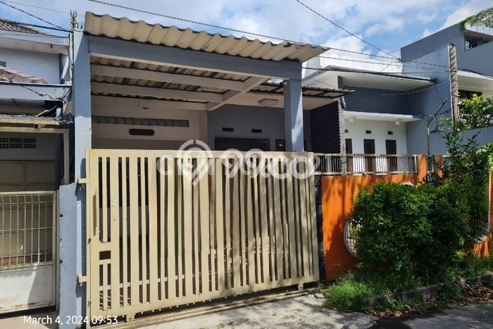 For Sale Hunian Rumah Terawat 3 Kamar di Cigondewah, Bandung For Sale Hunian Rumah Terawat 3 Kamar di Cigondewah, Bandung