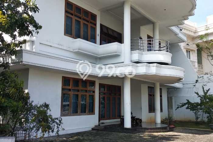 Dijual Rumah Premium dengan Fasilitas Sekitar Komplit di Gajah Mungkur, Semarang Dijual Rumah Premium dengan Fasilitas Sekitar Komplit di Gajah Mungkur, Semarang