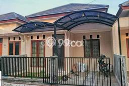 Jual Rumah Harga Miring Cibinong Punya 3 Kamar & LT 78m2 Jual Rumah Harga Miring Cibinong Punya 3 Kamar & LT 78m2