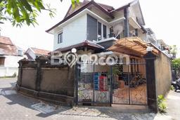 PRIME LOCATION! Rumah Berkembang area Kerobokan Kaja, Luas 166m² Bangunan 172m² PRIME LOCATION! Rumah Berkembang area Kerobokan Kaja, Luas 166m² Bangunan 172m²