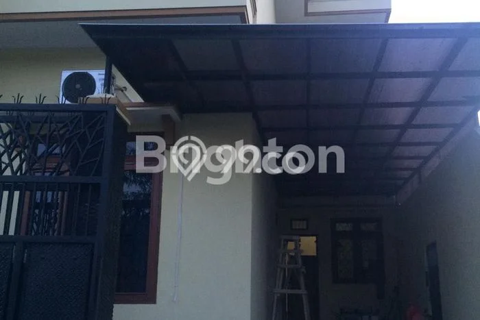 Rumah Modern Minimalis 5 Kamar Bisa Langsung Pindah di Samarinda Utara Rumah Modern Minimalis 5 Kamar Bisa Langsung Pindah di Samarinda Utara