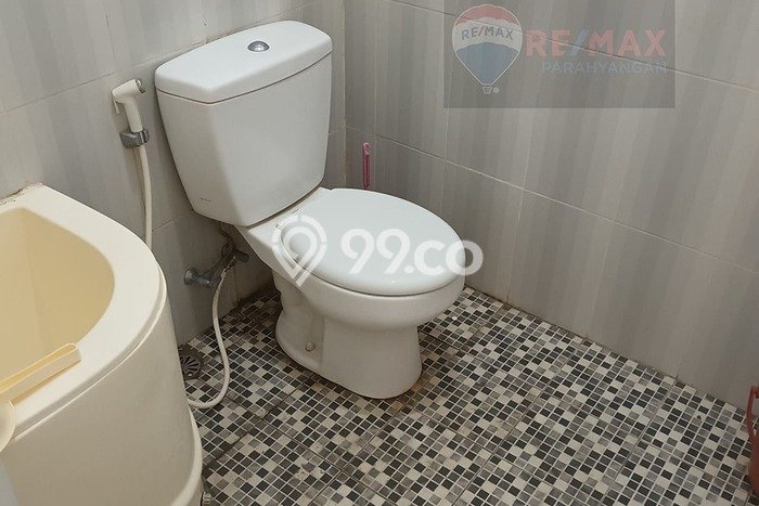Rumah Berkualitas di Bandung Kulon, Bandung, LT 100m2m² LB 72m2m² - HARGA NEGO! Rumah Berkualitas di Bandung Kulon, Bandung, LT 100m2m² LB 72m2m² - HARGA NEGO!