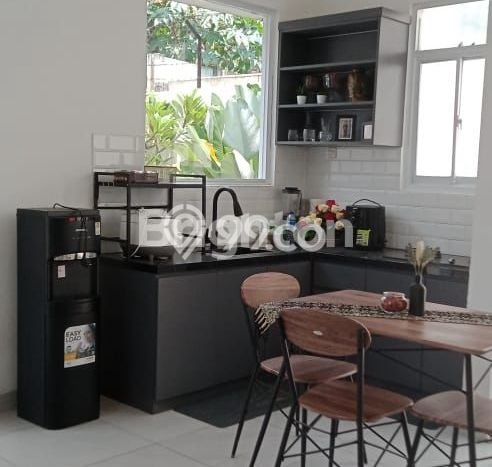 Rumah Luas Asri 3 KT Siap Huni di Kopo Bandung Rumah Luas Asri 3 KT Siap Huni di Kopo Bandung