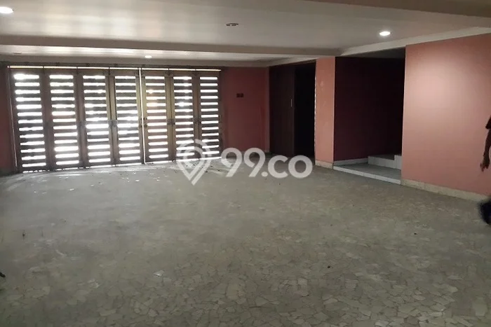 Ready to Use! Luxury House LT 450m2 Desain Elegan di Ancol Ready to Use! Luxury House LT 450m2 Desain Elegan di Ancol