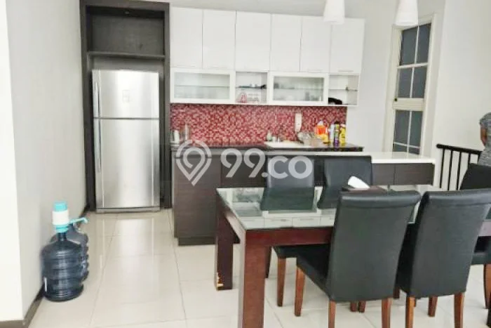 Jual Rumah Mewah Elegan Dengan View Cantik di Citraland, Surabaya Jual Rumah Mewah Elegan Dengan View Cantik di Citraland, Surabaya