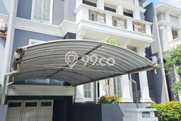 Jual Rumah Mewah Elegan Dengan View Cantik di Citraland, Surabaya Jual Rumah Mewah Elegan Dengan View Cantik di Citraland, Surabaya