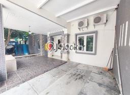 BEST CHOICE! Rumah kawasan Batam Centre, 2 KM, Akses Sekolah, Luas 150m² Bangunan 60m² BEST CHOICE! Rumah kawasan Batam Centre, 2 KM, Akses Sekolah, Luas 150m² Bangunan 60m²