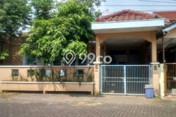 Dijual Murah Rumah dengan 4 Kamar Tidur dan 2 Kamar Mandi di Area Duta Garden, Tangerang Dijual Murah Rumah dengan 4 Kamar Tidur dan 2 Kamar Mandi di Area Duta Garden, Tangerang