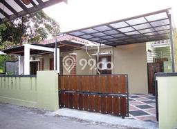 Lokasi strategis! Rumah siap huni disewakan di Ngaglik LB 230m2 Lokasi strategis! Rumah siap huni disewakan di Ngaglik LB 230m2