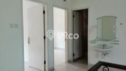 Rumah cluster 2 lantai Siap Pakai, Puri Mediteran, Puri Anjasmoro Rumah cluster 2 lantai Siap Pakai, Puri Mediteran, Puri Anjasmoro
