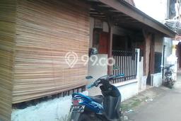 Rumah Area Nyaman kawasan Cipete, Jakarta Selatan, LT 180m² Bangunan 150m² Rumah Area Nyaman kawasan Cipete, Jakarta Selatan, LT 180m² Bangunan 150m²