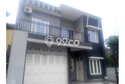 Rumah baru siap huni 3 lantai jalan raya WR Supratman, Semarang Barat Rumah baru siap huni 3 lantai jalan raya WR Supratman, Semarang Barat