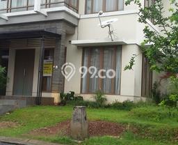 SPECIAL PRICE! Rumah di Bintaro, 5 KT, Dekat Fasilitas Umum, Luas 240m² Bangunan 200m² SPECIAL PRICE! Rumah di Bintaro, 5 KT, Dekat Fasilitas Umum, Luas 240m² Bangunan 200m²