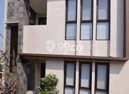 Dijual Rumah Premium dengan Fasilitas Sekitar Lengkap di Cilandak, Jakarta Selatan Dijual Rumah Premium dengan Fasilitas Sekitar Lengkap di Cilandak, Jakarta Selatan