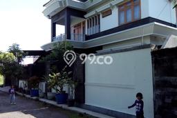 SPECIAL OFFER! Bisa KPR Rumah Modern di Cirebon Kota, Cirebon, Luas 387m² LB 350m² SPECIAL OFFER! Bisa KPR Rumah Modern di Cirebon Kota, Cirebon, Luas 387m² LB 350m²