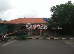 Rumah Siap Huni LT 444m² / LB 400m² di Kawasan Bisnis Cengkareng Barat, Jakarta Barat Rumah Siap Huni LT 444m² / LB 400m² di Kawasan Bisnis Cengkareng Barat, Jakarta Barat